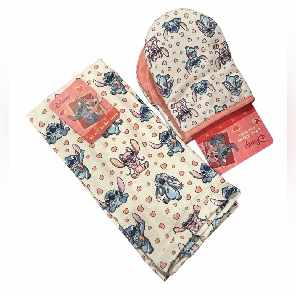 Disney Stitch & Angel Valentine's Day Kitchen Set - 2 Towels & 2 Mini Mitts NWT